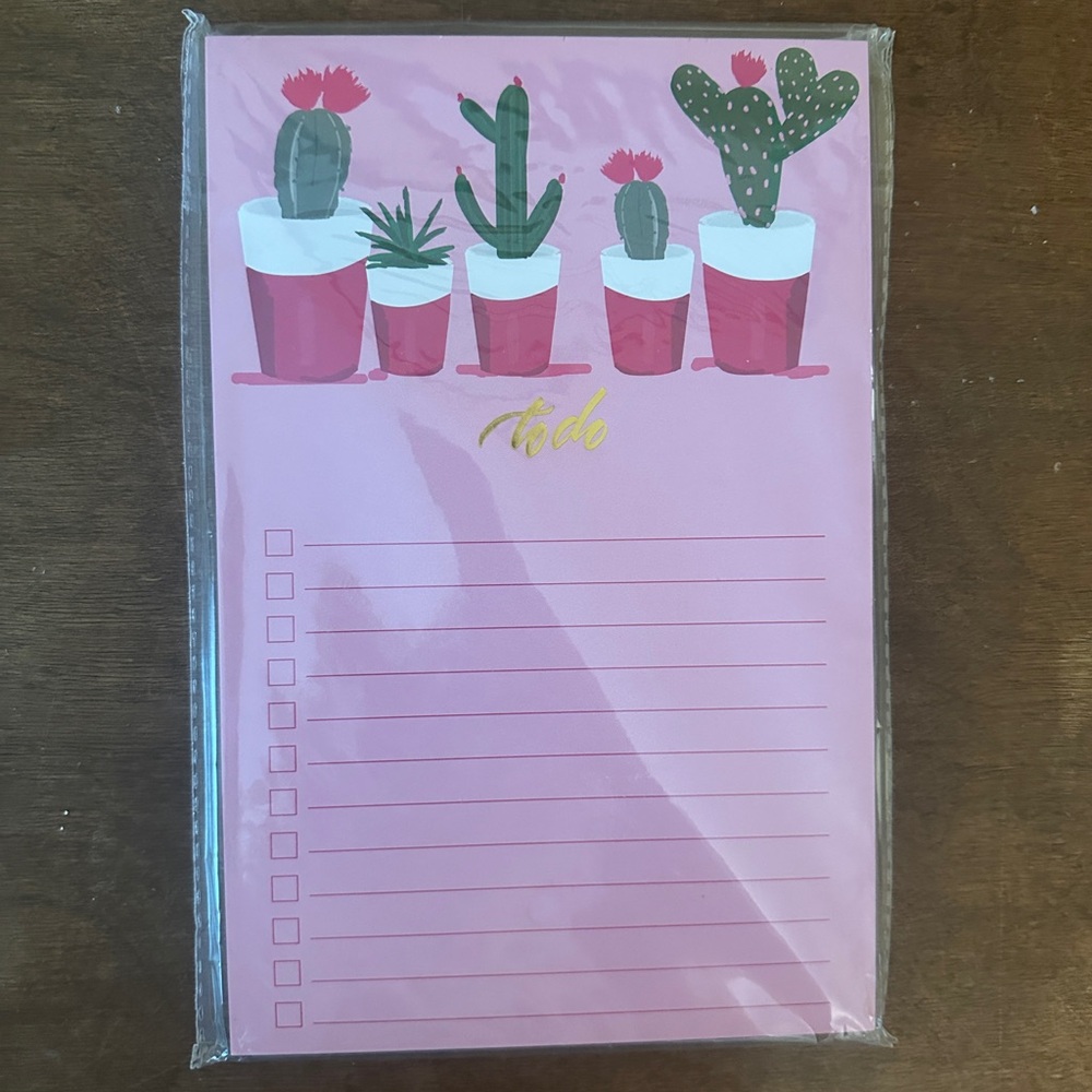 Pink Cactus To-Do List Notepad (NWT)